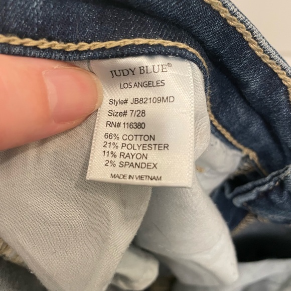 Judy Blue Janette Camo Patch Skinny Fit Distressed Jeans Size 28 - Picture 6 of 7